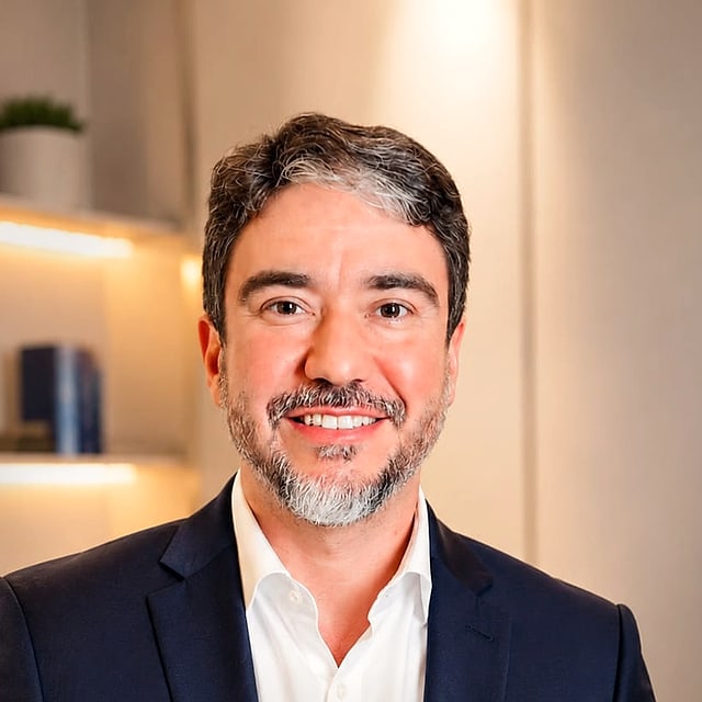 Dr. Thales Lamartine, oftalmologista em Belém